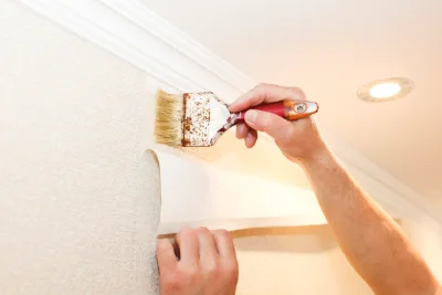 Pose de papier peint à Saint-Branchs — revêtements muraux et toiles de verre